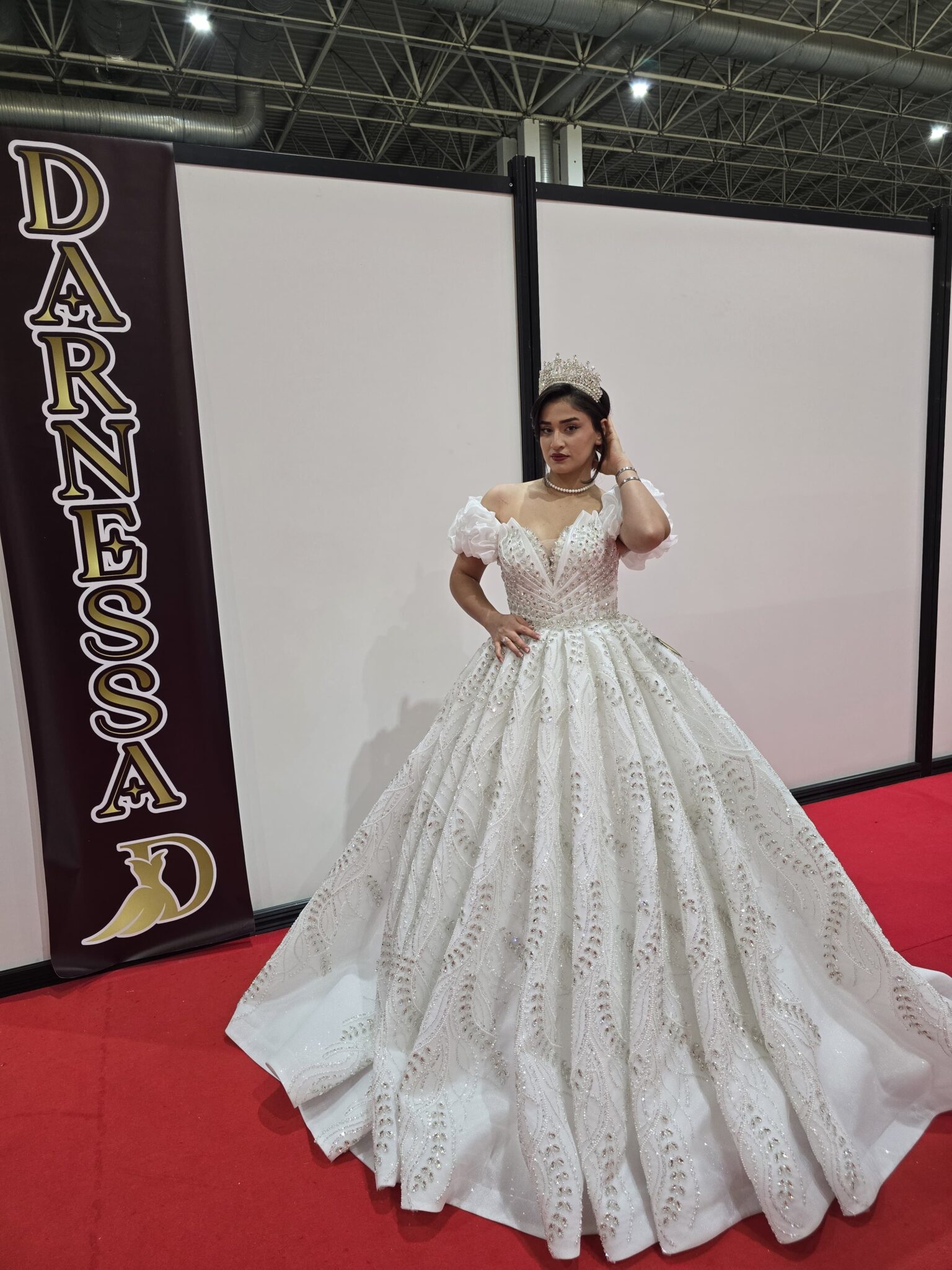 Handcrafted Sparkling Couture Wedding Dress – Princess Cut with Balloon ...